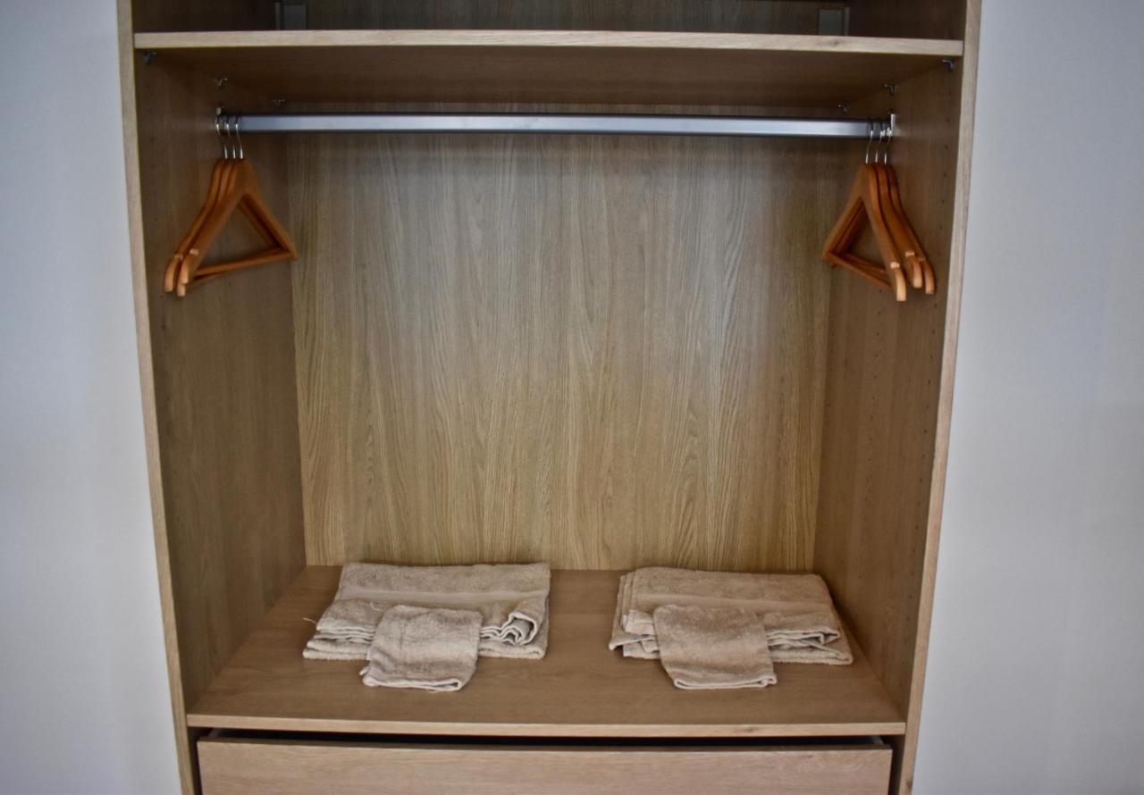 Coliving Tout Confort- Loos Les Lille-Maison Partagee-7 Chambres-5 Sdb-6Wc-Loos Les Lille Exterior photo