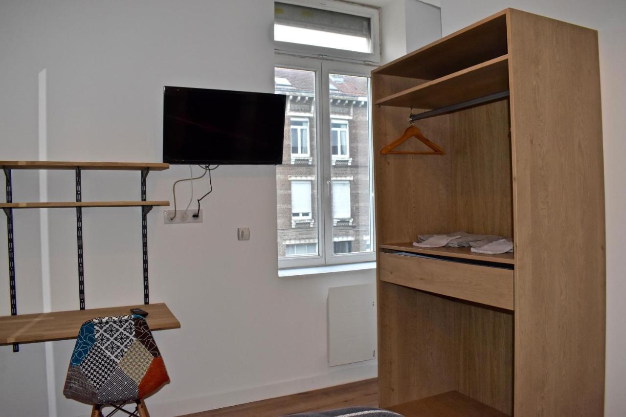 Coliving Tout Confort- Loos Les Lille-Maison Partagee-7 Chambres-5 Sdb-6Wc-Loos Les Lille Exterior photo